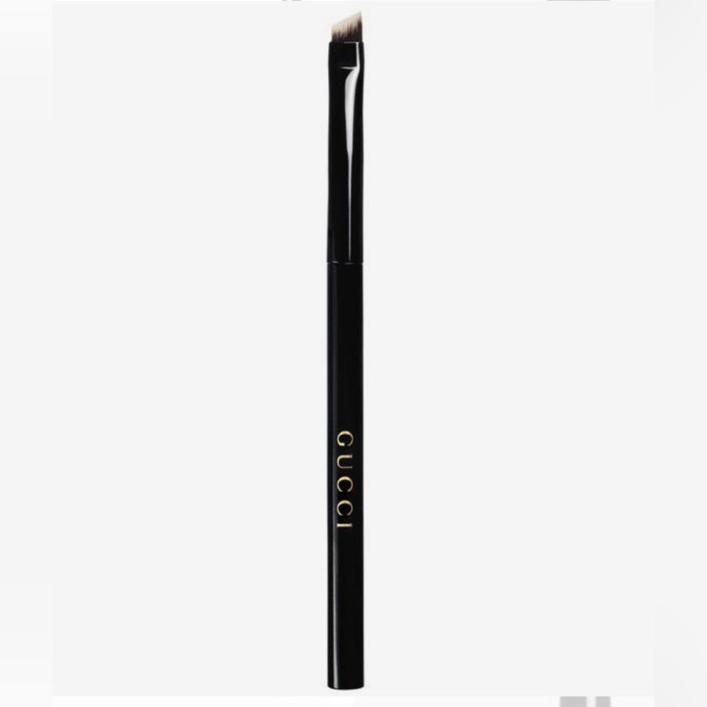 Gucci Angled Brow/ eyeliner Brush
